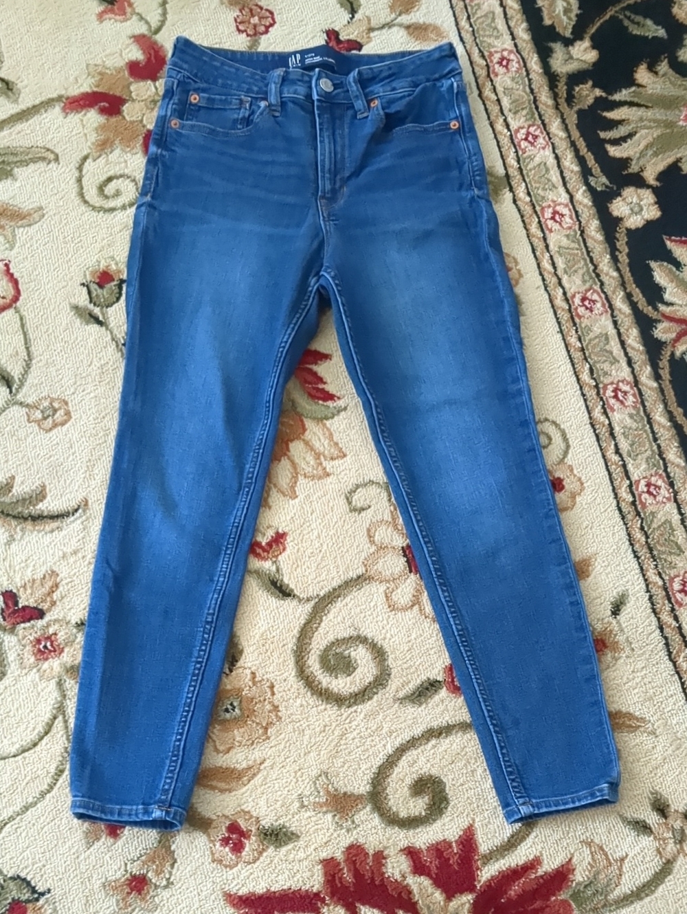 GAP Hi Rise Universal Legging Size 4/27 Short Medium Wash